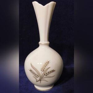 Lenox Cream and Gold Accent Vase Modern Elegance